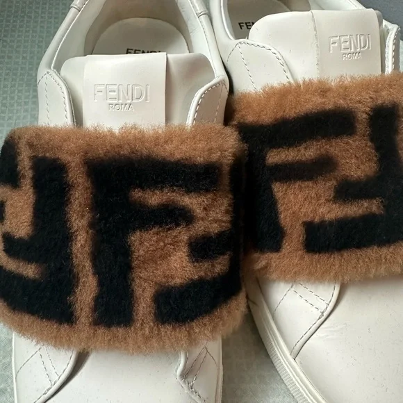 FENDI FF logo motif shearling fur panel leather sneakers, sz 8 - Picture 8 of 10